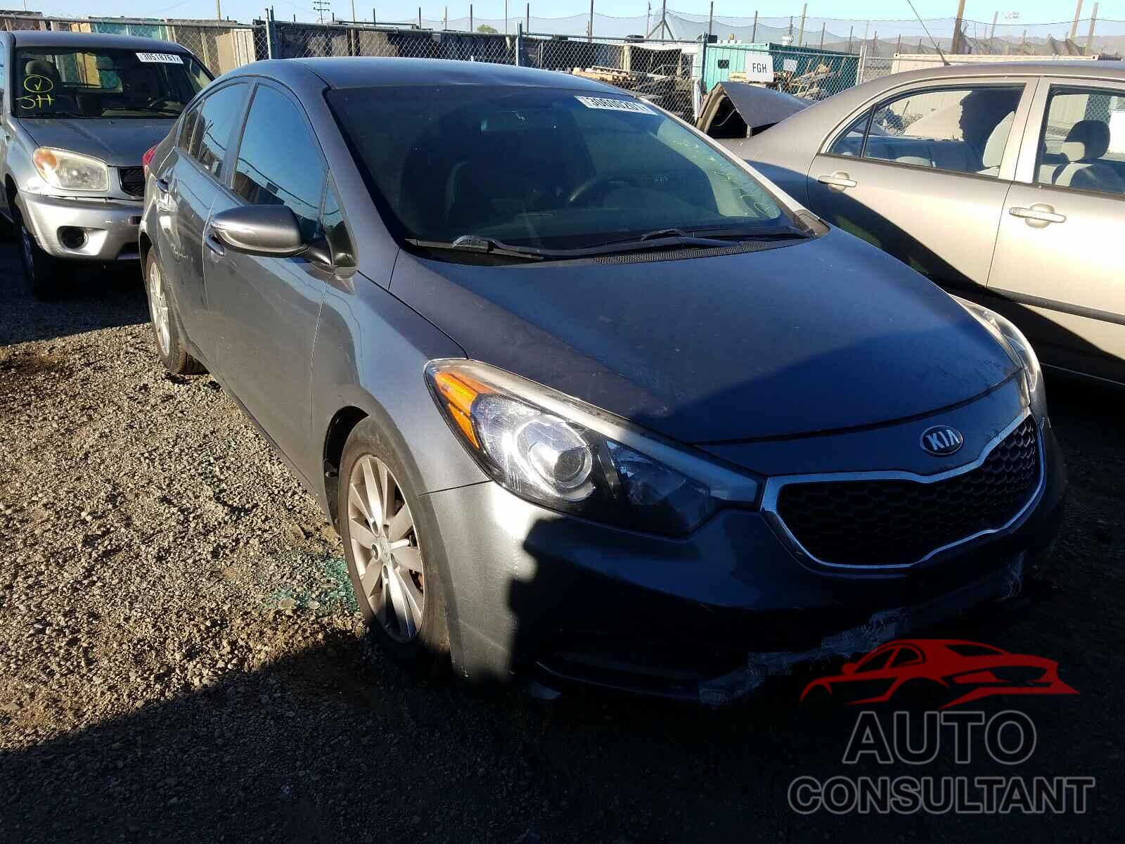 KIA FORTE 2016 - KNAFX4A61G5476252