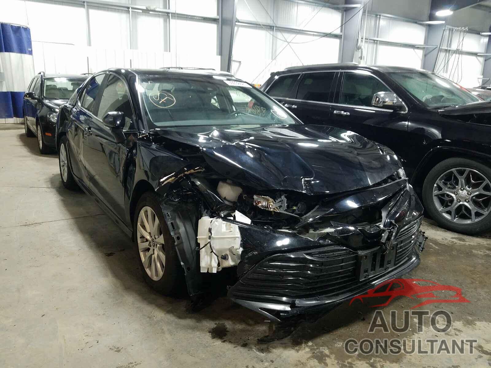 TOYOTA CAMRY 2018 - JTNB11HK1J3042559