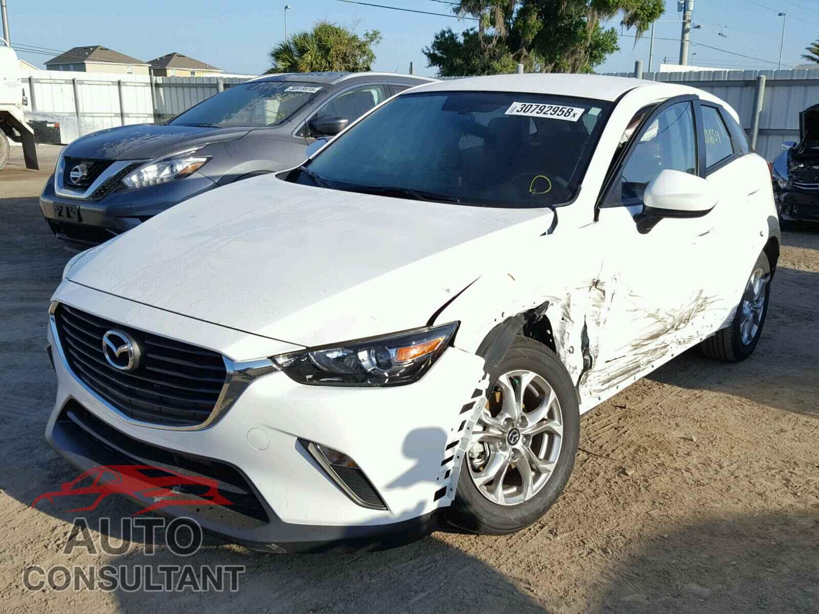 MAZDA CX-3 2017 - JM1DKDB77H0176410