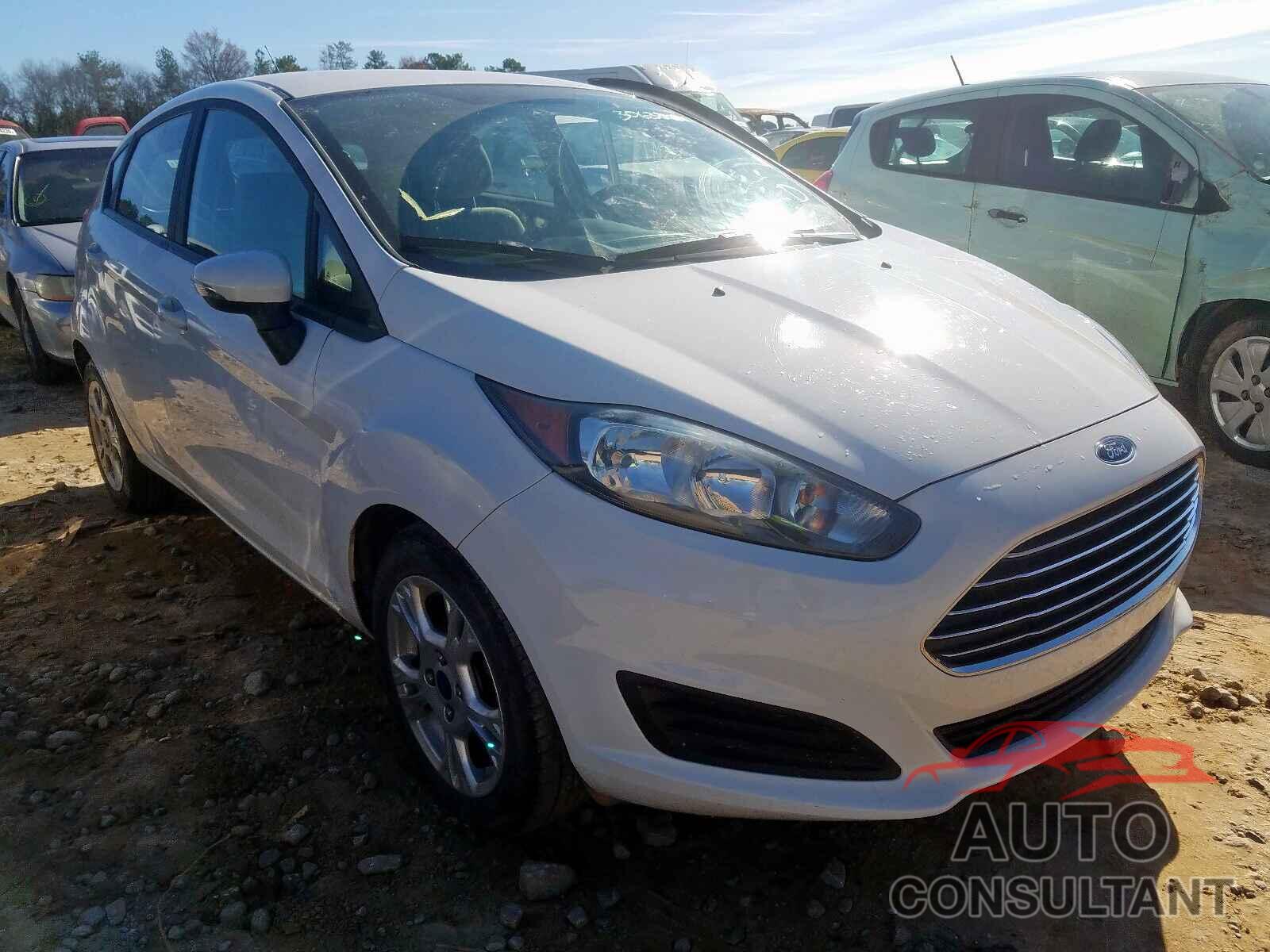 FORD FIESTA 2015 - 19XFC2F75GE221189