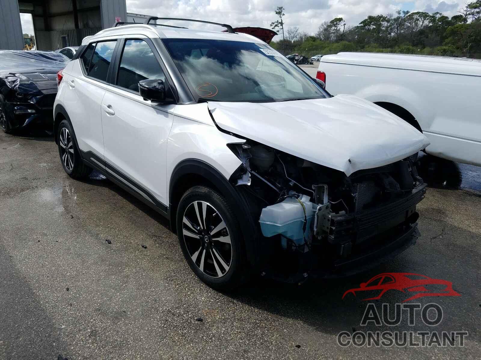 NISSAN KICKS 2019 - 3N1CP5CU5KL481795
