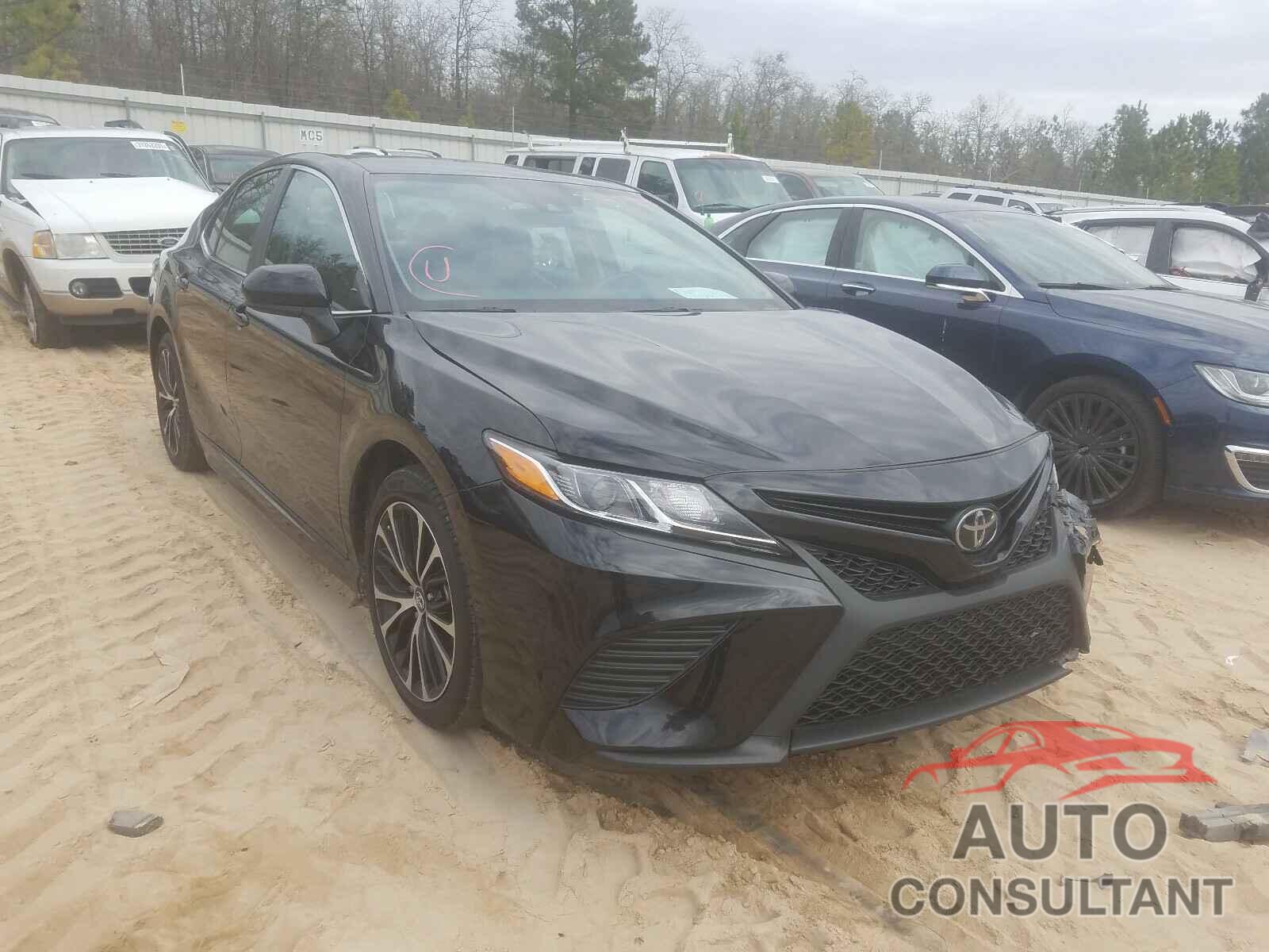 TOYOTA CAMRY 2019 - 4T1B11HK6KU205816