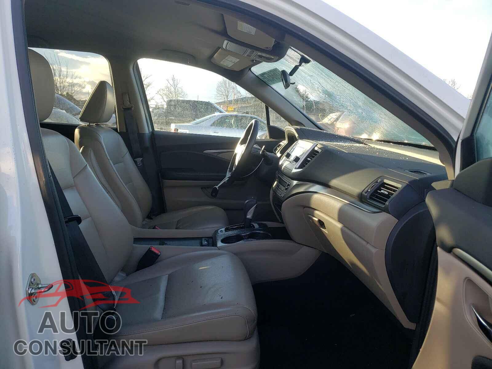 HONDA RIDGELINE 2017 - 5FPYK3F55HB015258