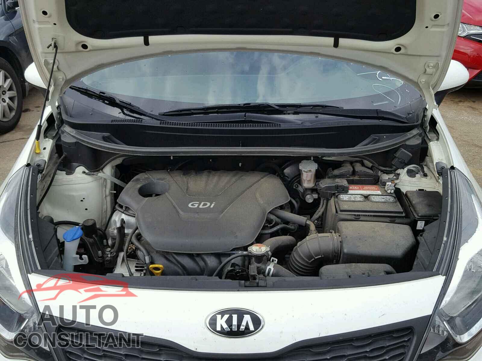 KIA RIO 2015 - KNADM4A31F6464147