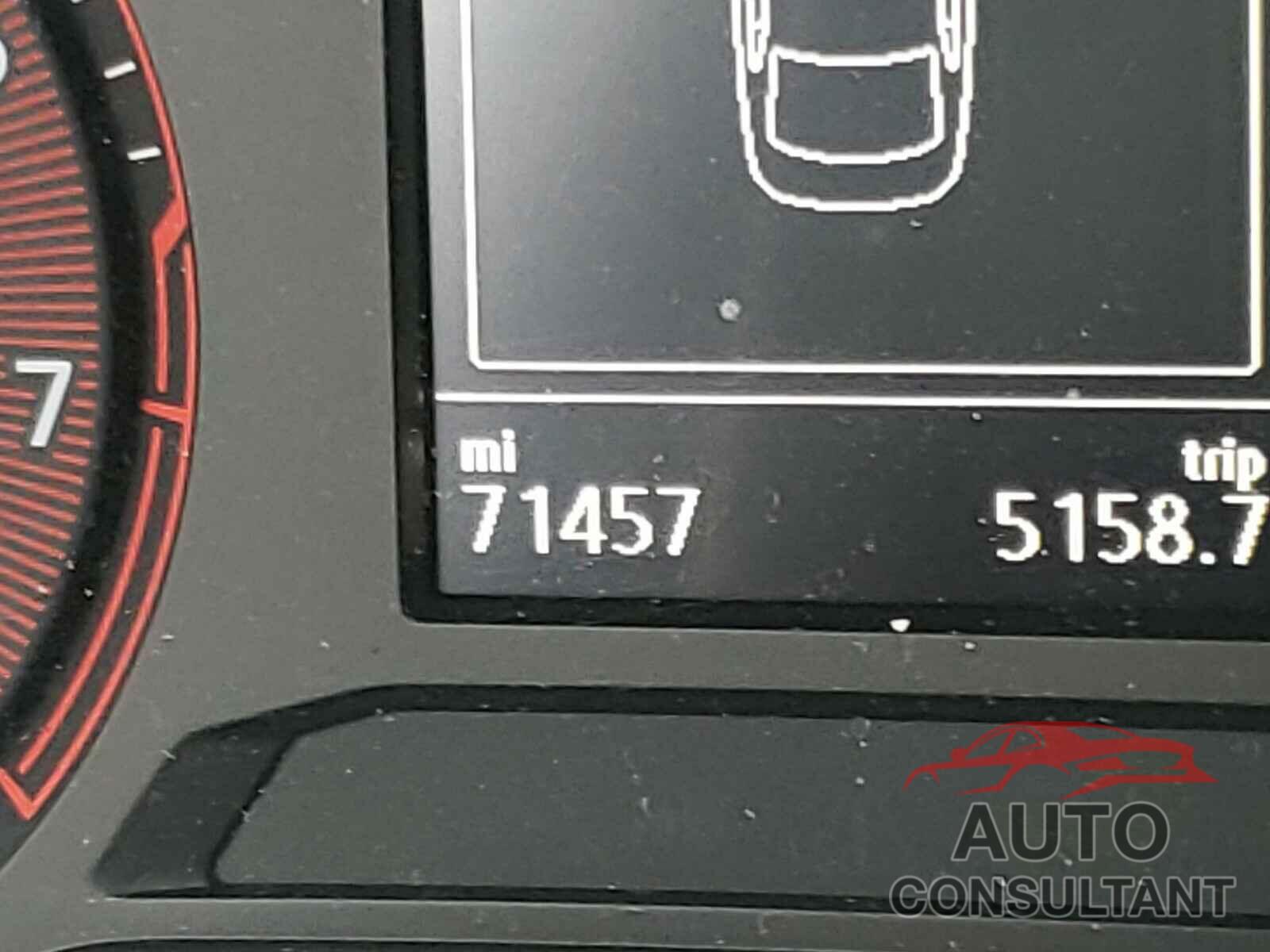 VOLKSWAGEN JETTA 2019 - 3VWC57BU8KM144786