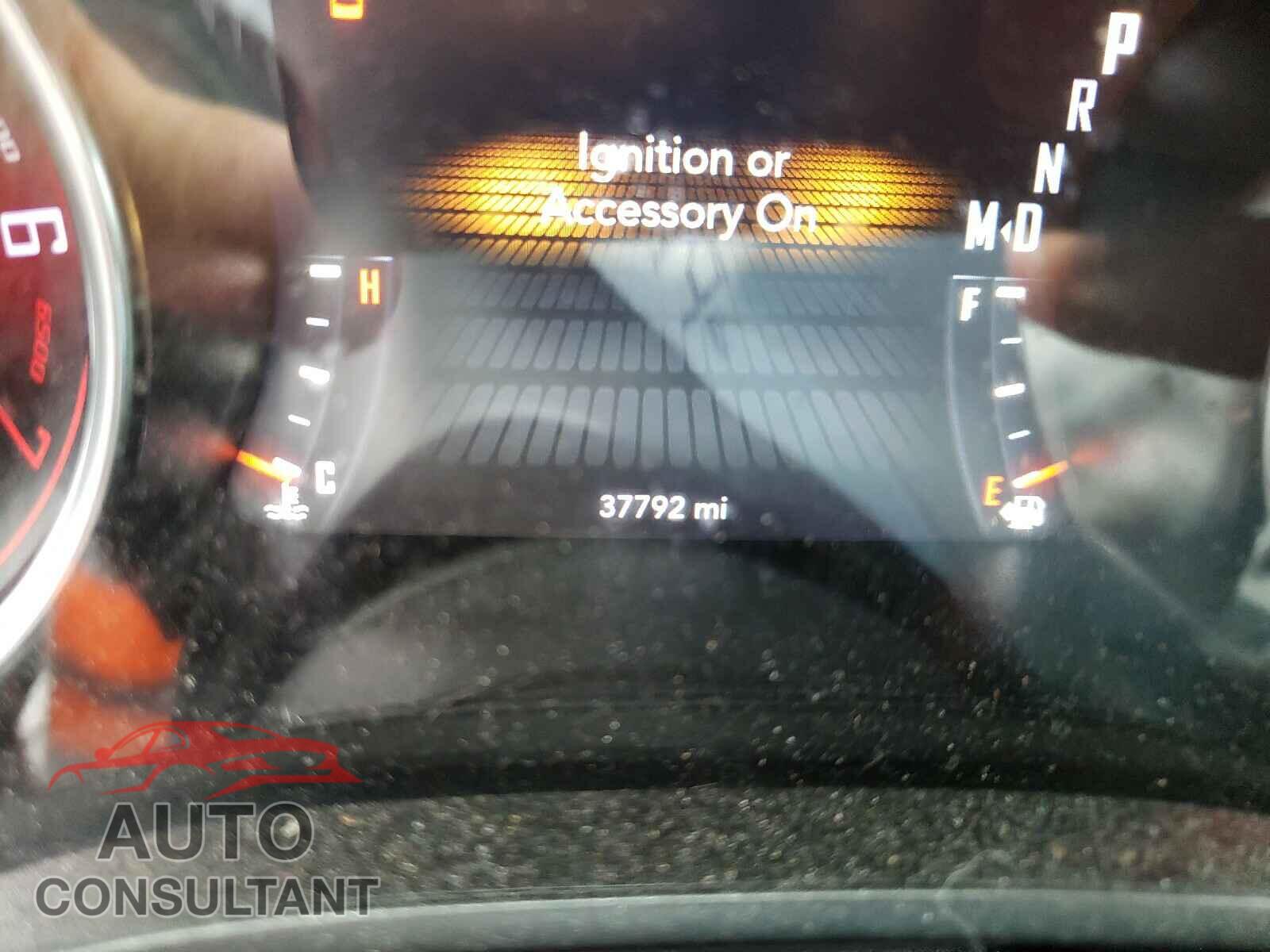 DODGE CHALLENGER 2018 - 2C3CDZAG5JH241538