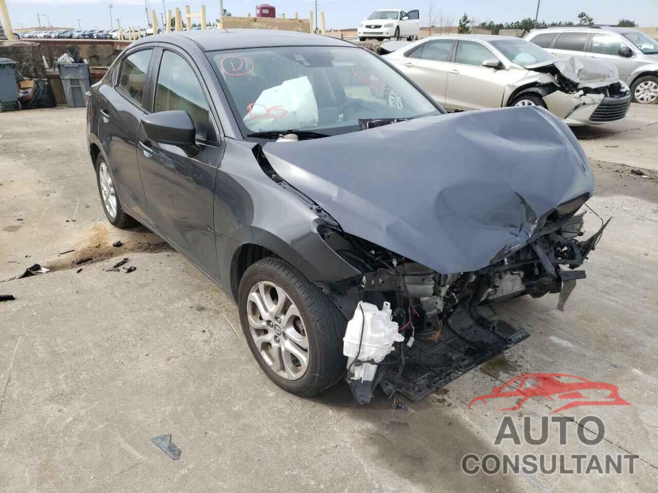 TOYOTA YARIS 2018 - 3MYDLBYV5JY330665