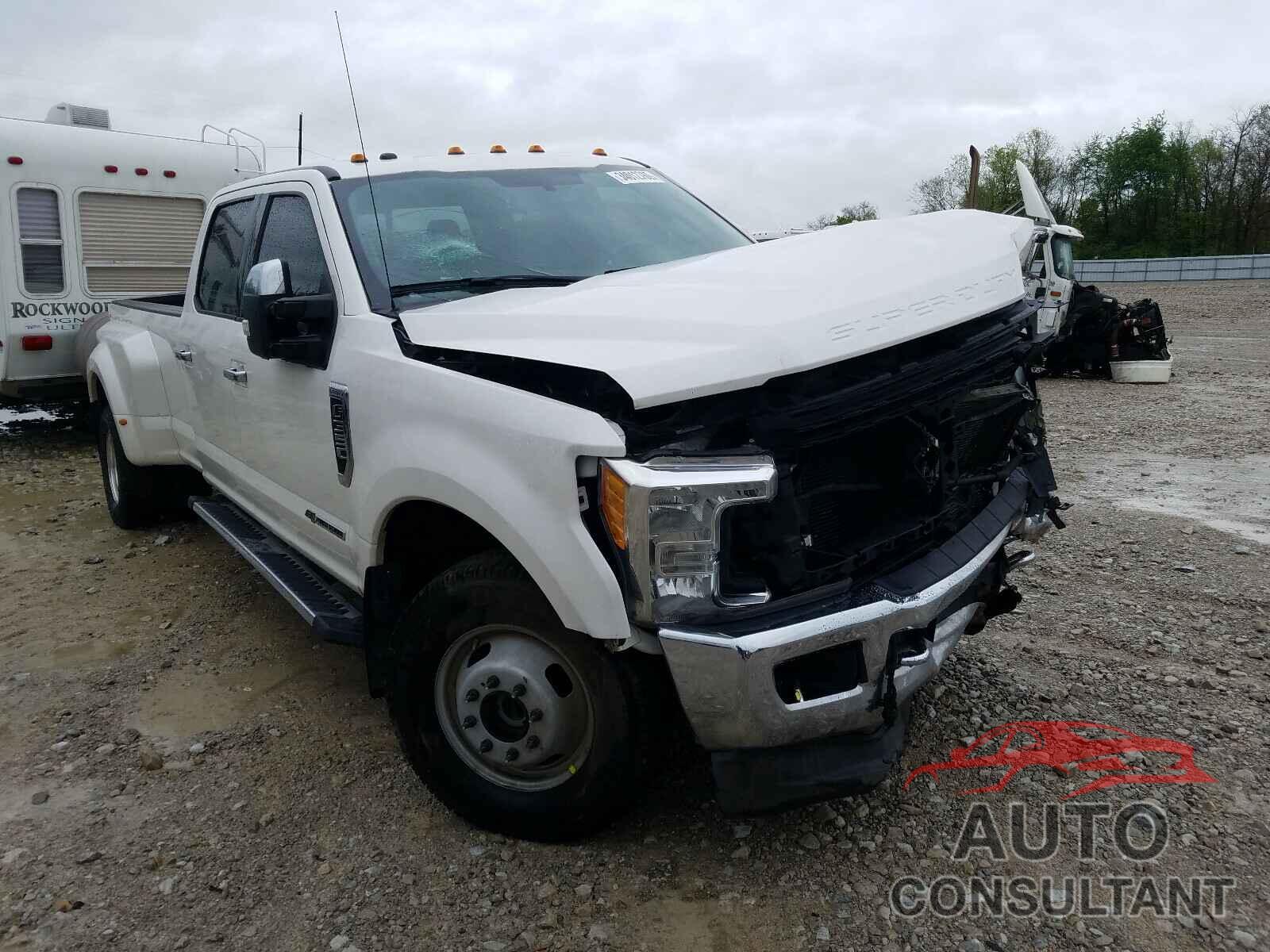 FORD F350 2017 - KMHC05LC9KU136943