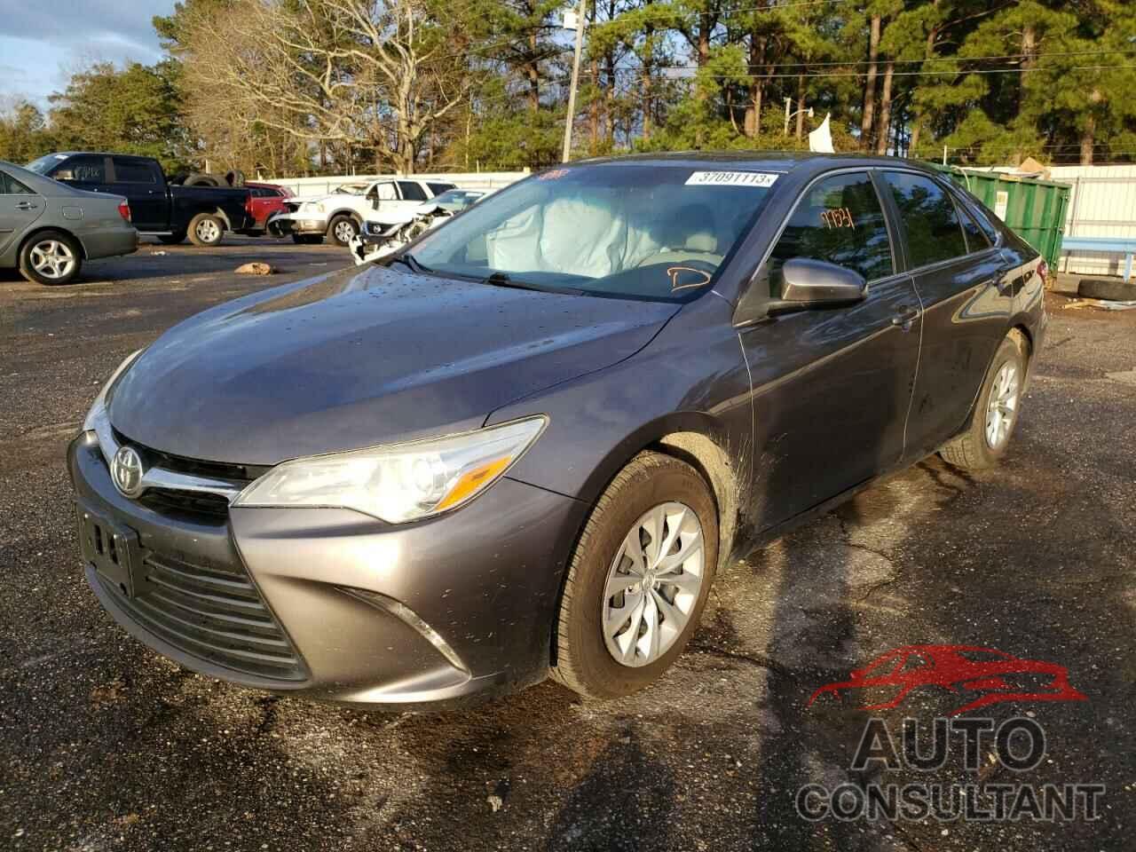 TOYOTA CAMRY 2016 - 4T4BF1FK2GR530075