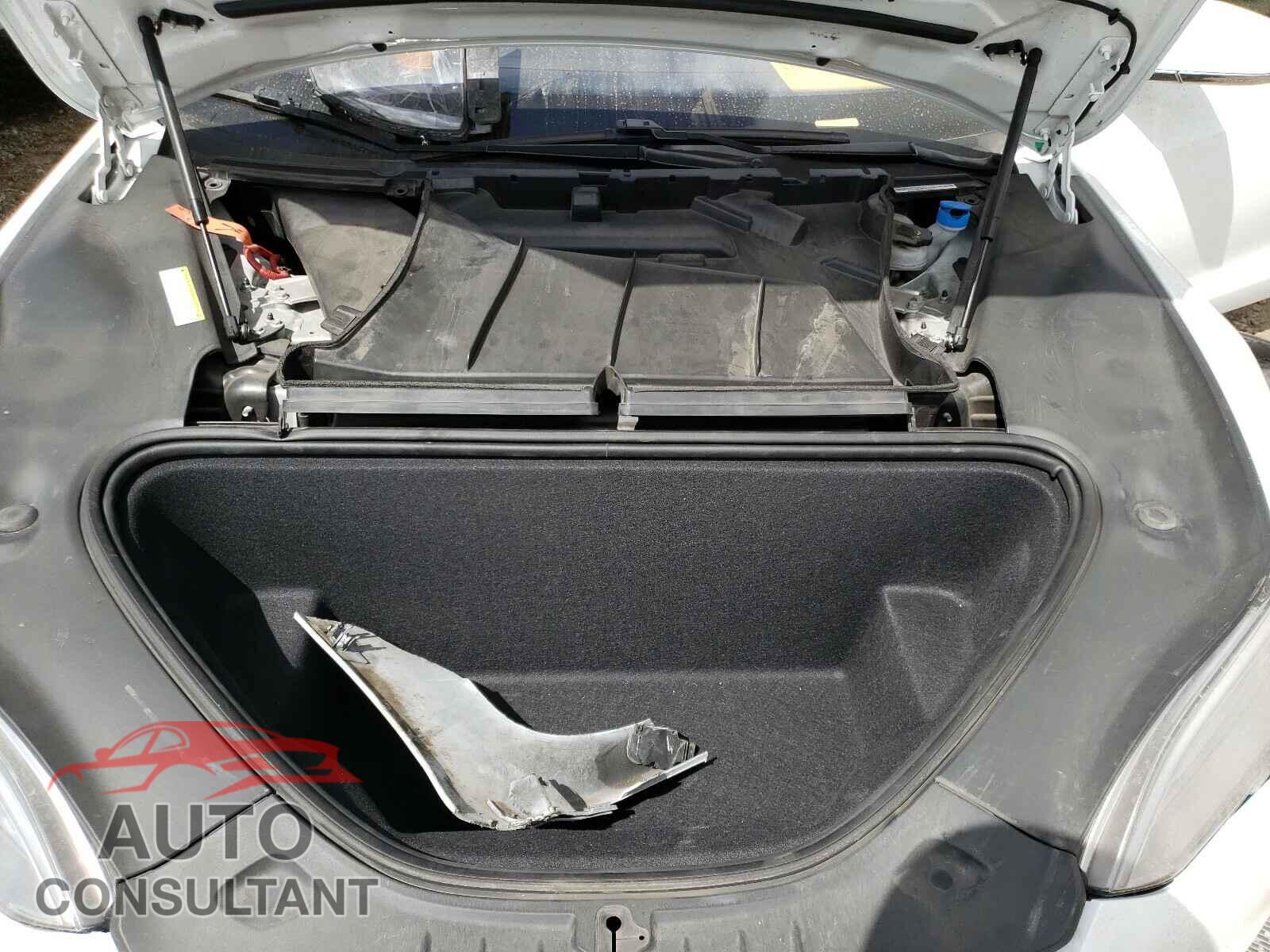 TESLA MODEL S 2016 - 5YJSA1E10GF159934