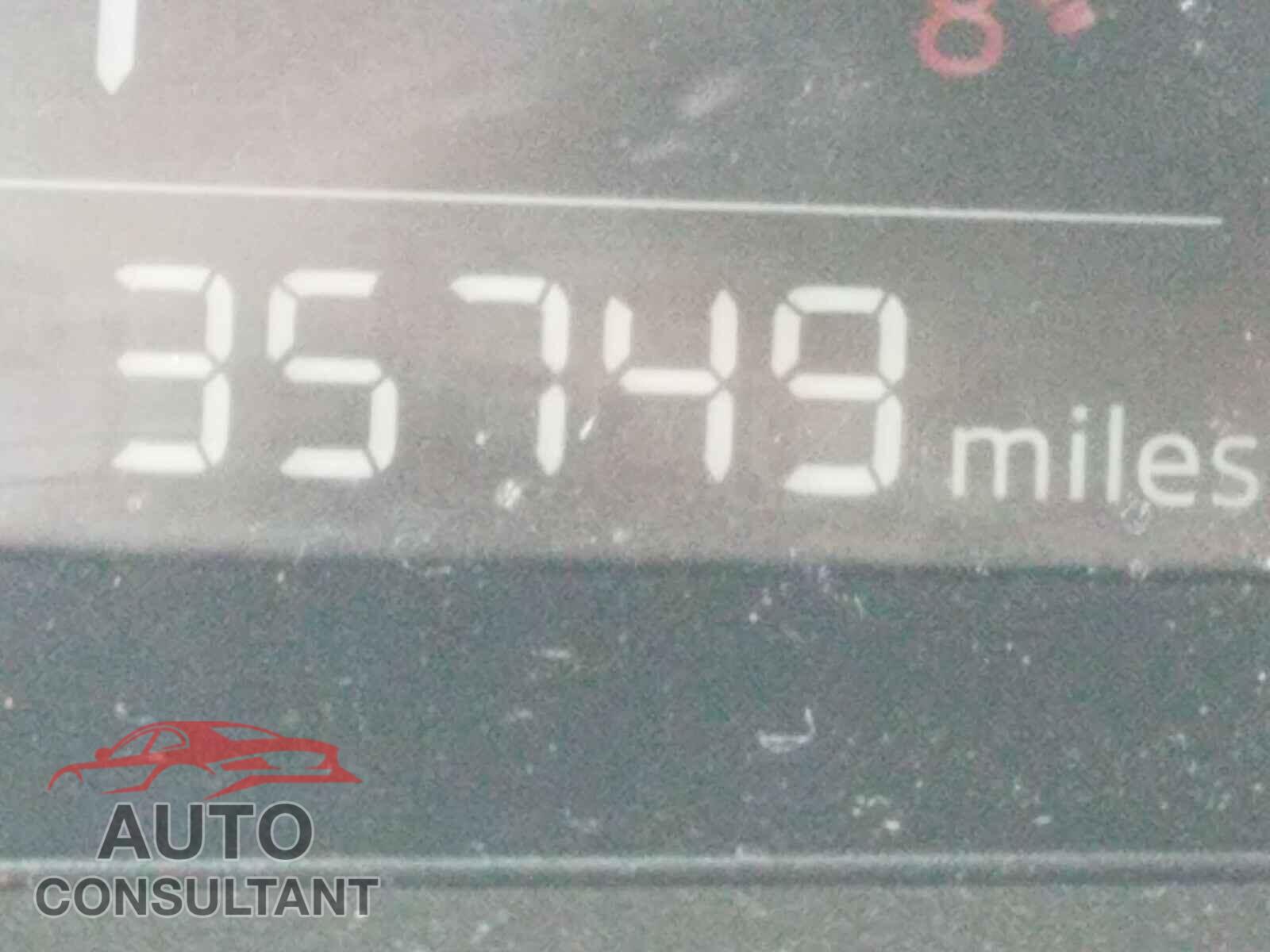 MAZDA 3 2017 - JM1BN1U70H1101343