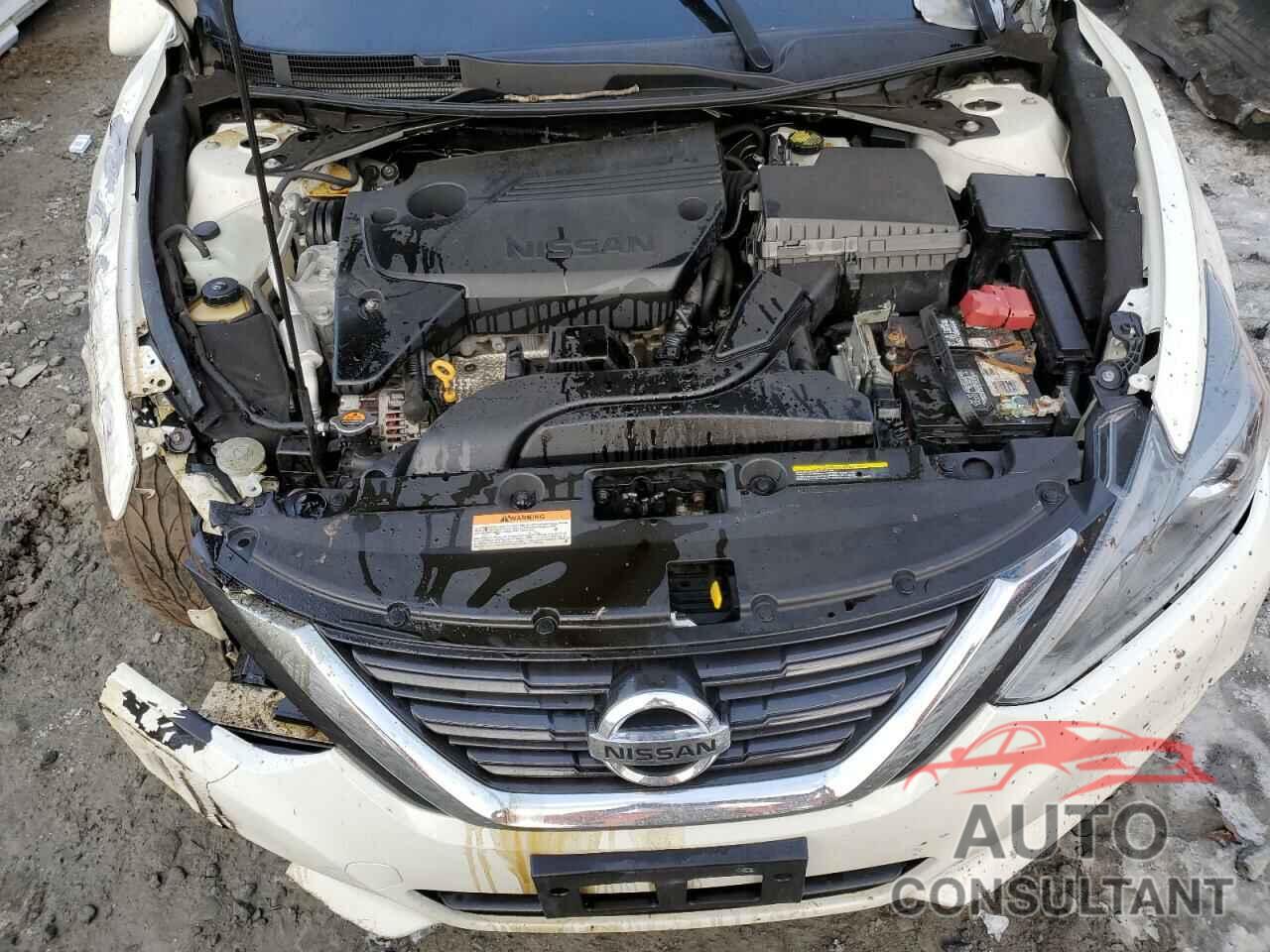 NISSAN ALTIMA 2018 - 1N4AL3AP5JC239719