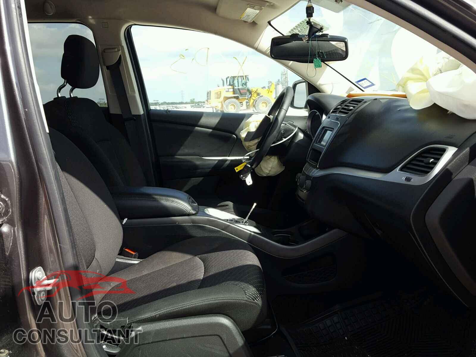 DODGE JOURNEY SE 2017 - 3C4PDCAB2HT684214