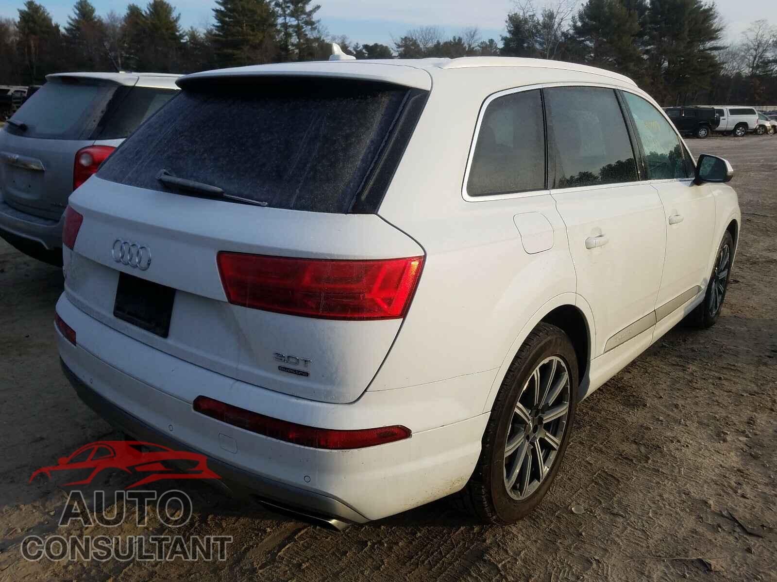 AUDI Q7 2017 - WA1VAAF79HD001093