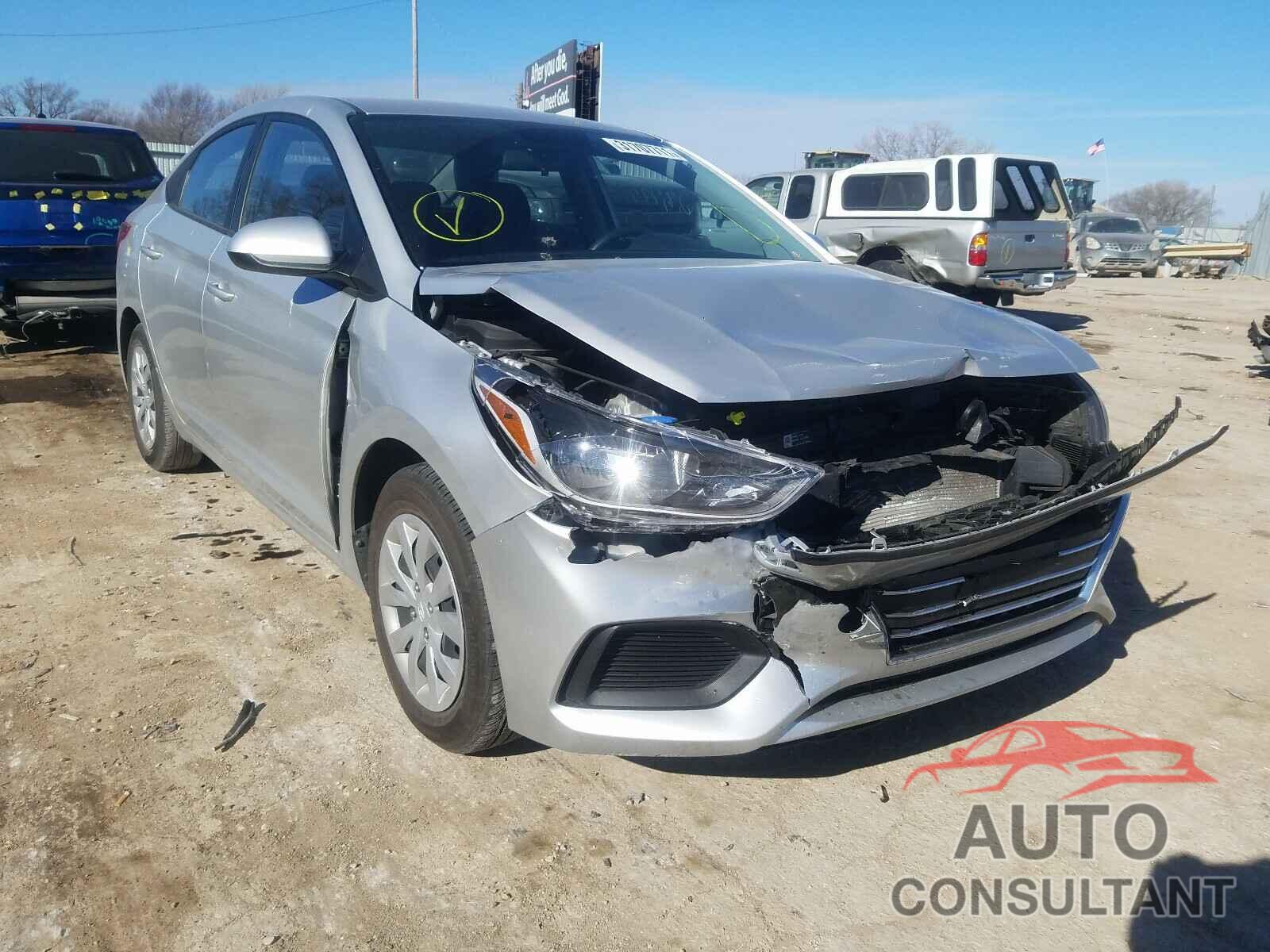 HYUNDAI ACCENT 2019 - 3KPC24A3XKE077394