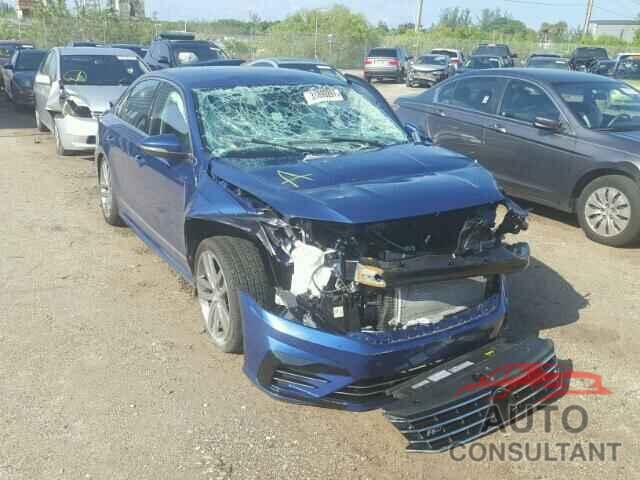 VOLKSWAGEN PASSAT 2016 - 1VWAT7A31GC032930