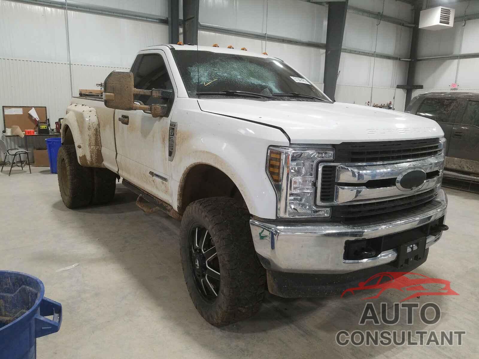 FORD F350 2019 - 5YJ3E1EA3MF938927