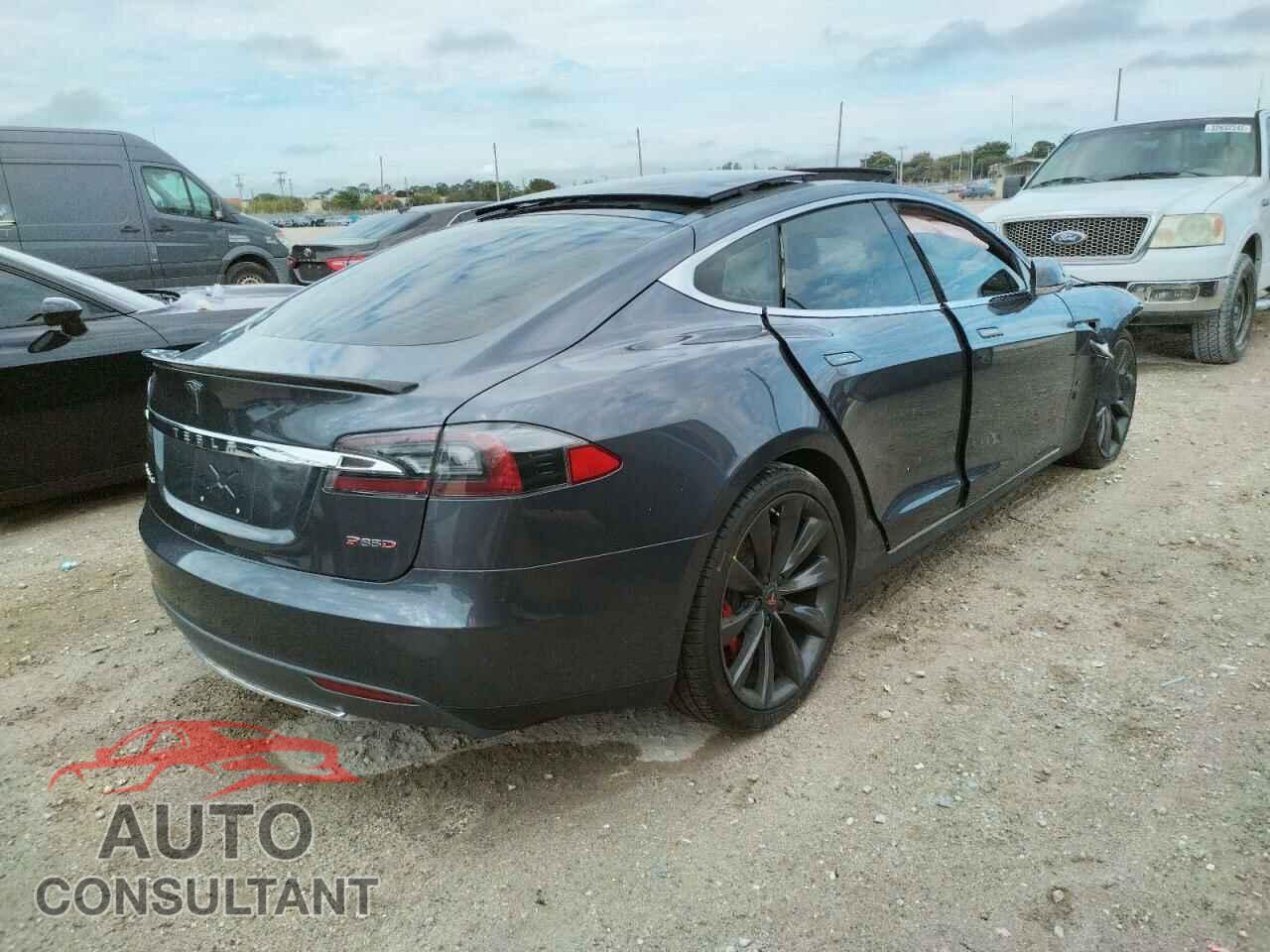 TESLA MODEL S 2016 - 5YJSA1E4XGF127471