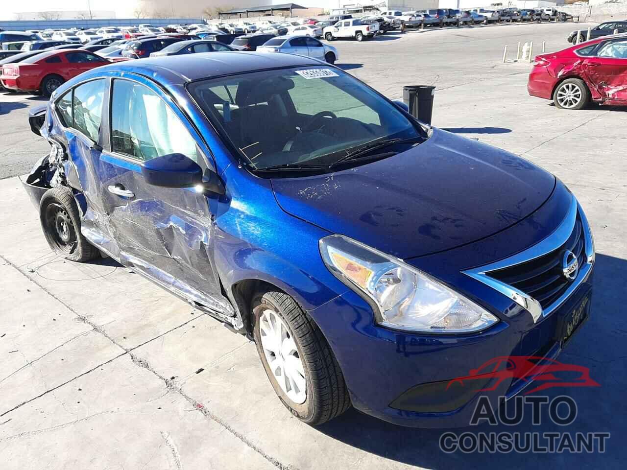NISSAN VERSA 2019 - 3N1CN7AP6KL876549