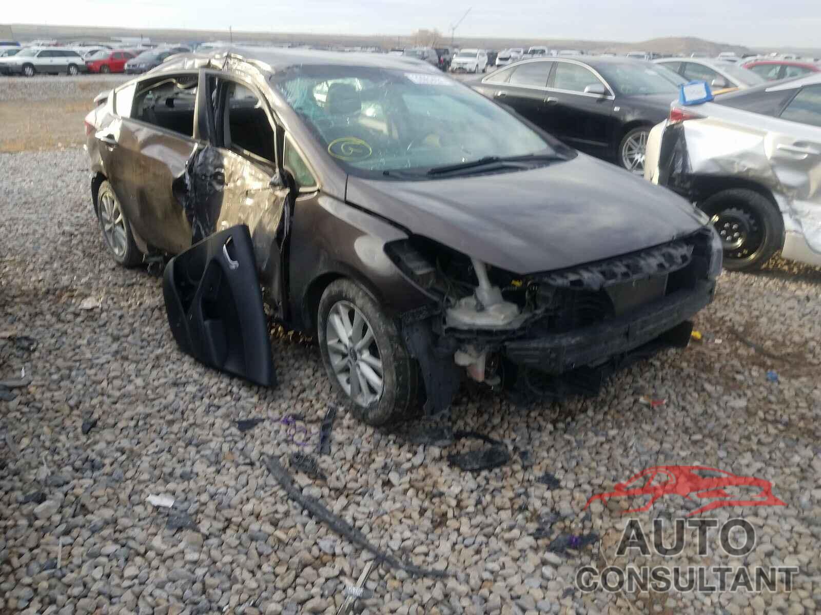 KIA FORTE 2017 - 3KPFL4A7XHE008324