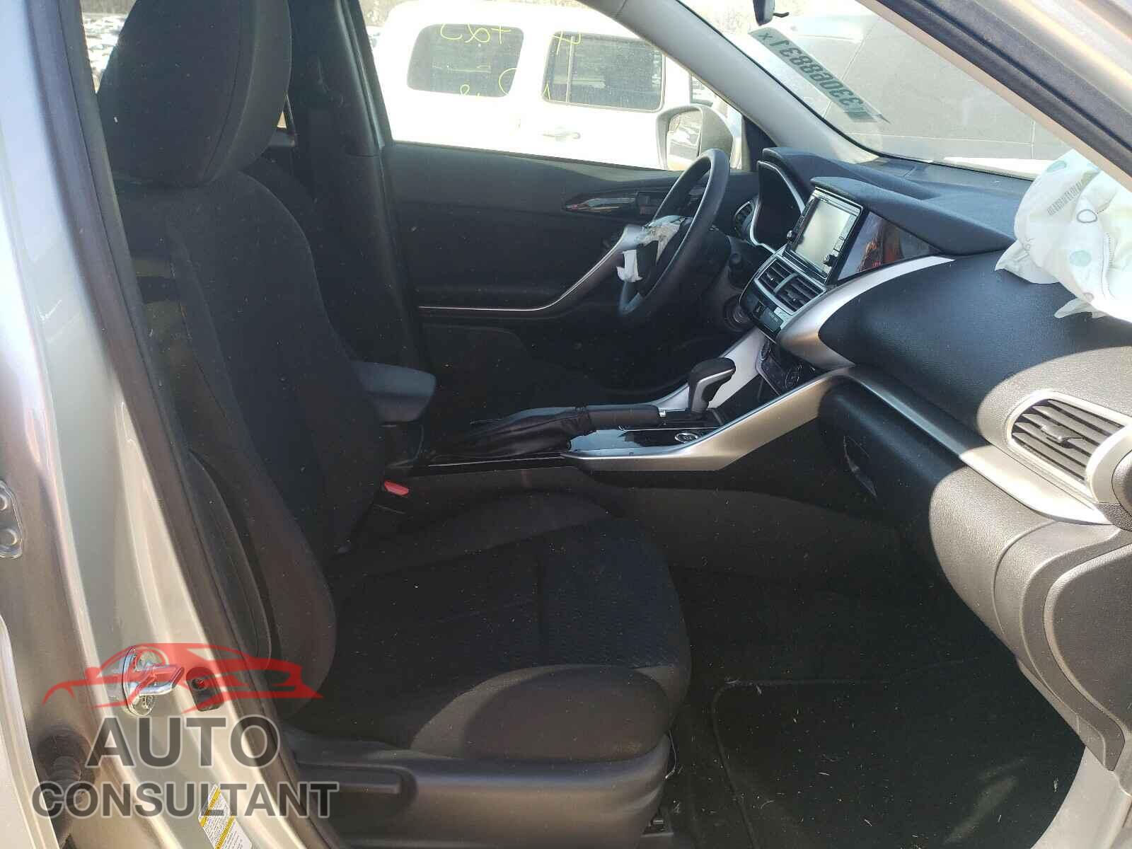 MITSUBISHI ECLIPSE 2019 - JA4AT3AAXKZ023976