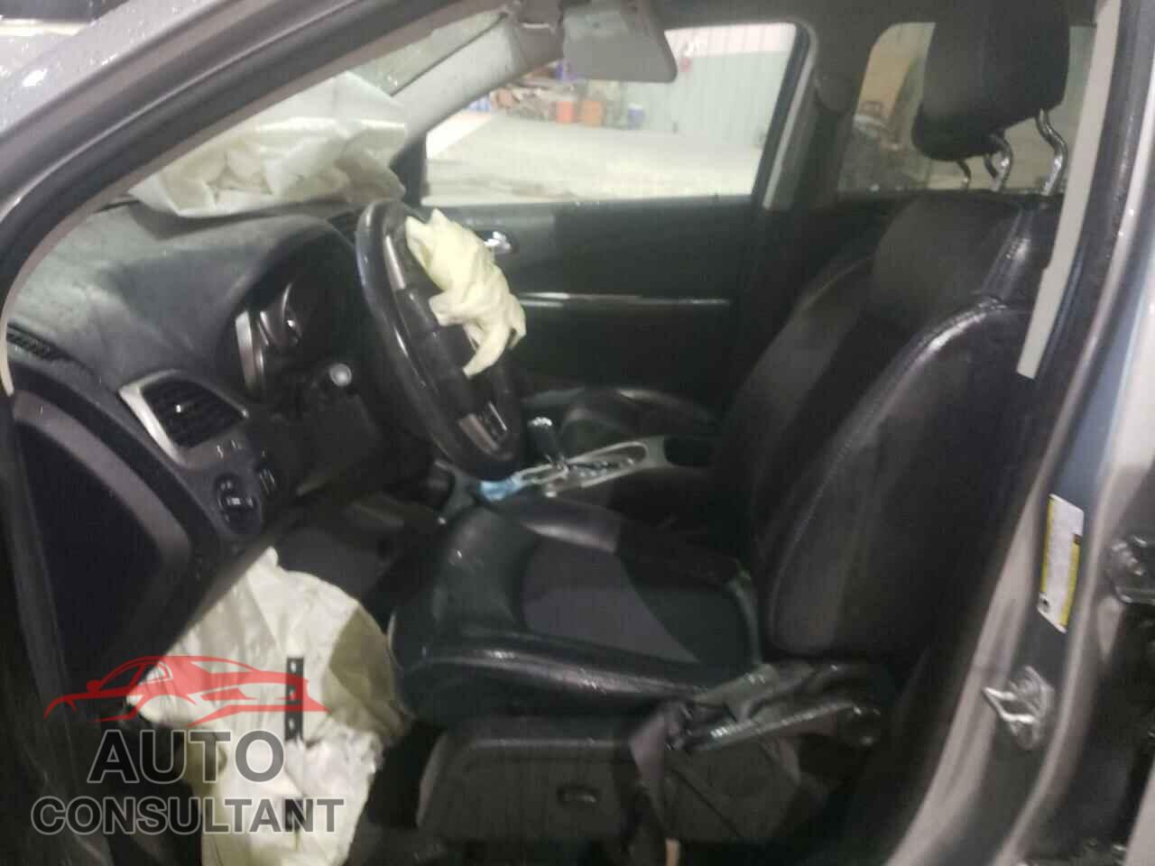 DODGE JOURNEY 2017 - 3C4PDCGG4HT576552