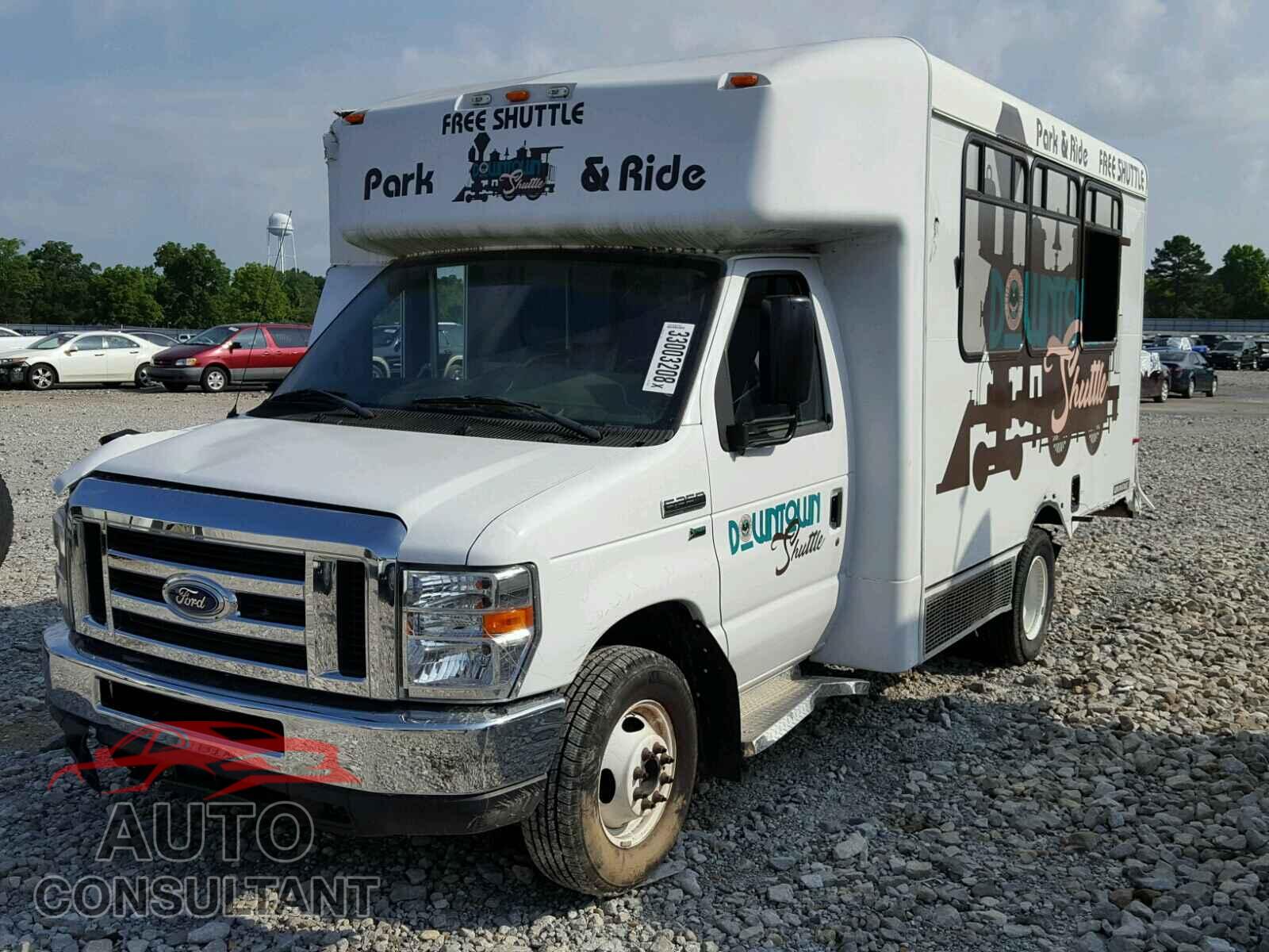 FORD ECONOLINE 2016 - 1FDEE3FL0GDC13152