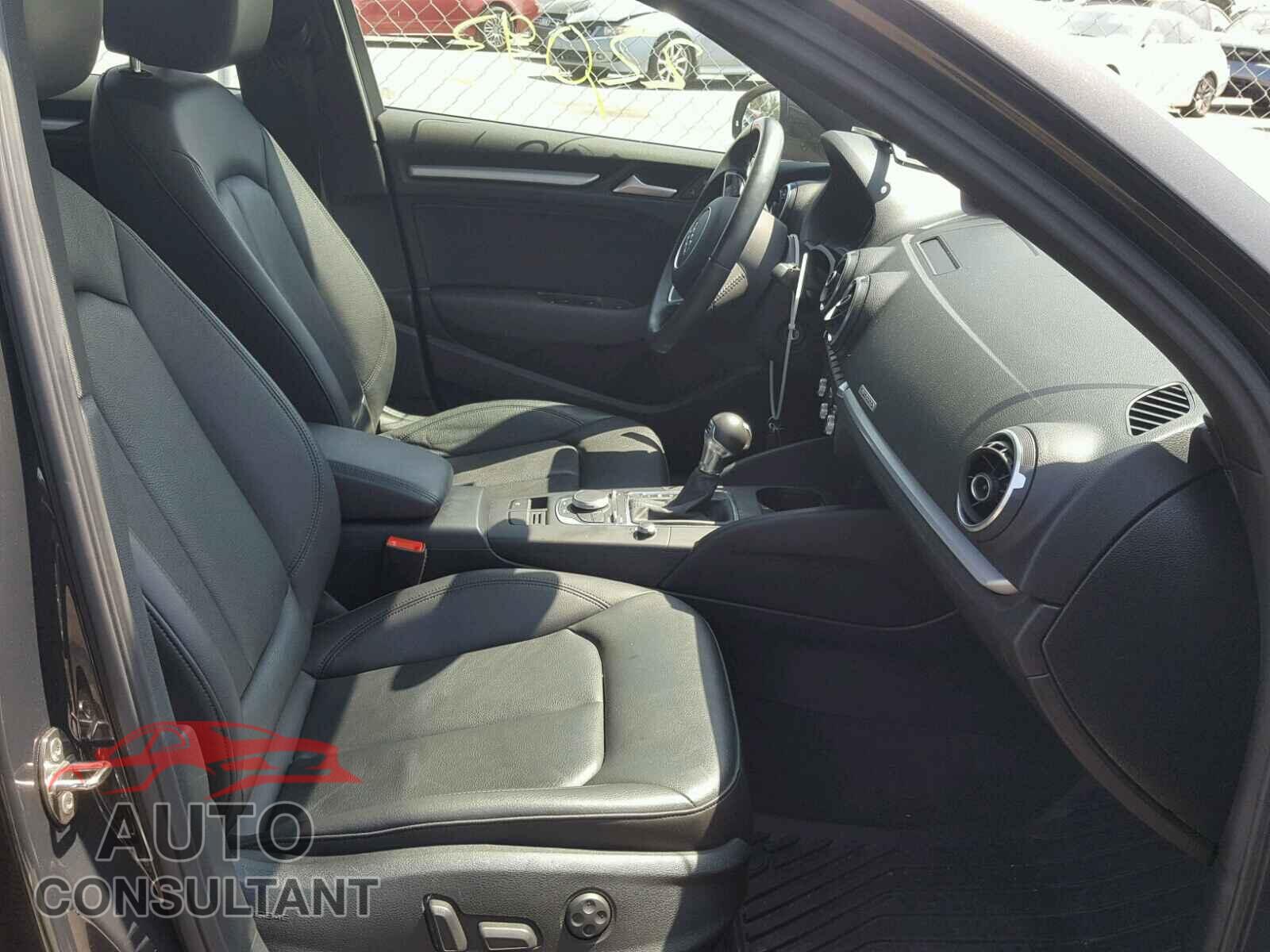 AUDI S3 2015 - WAUBFGFF4F1124042