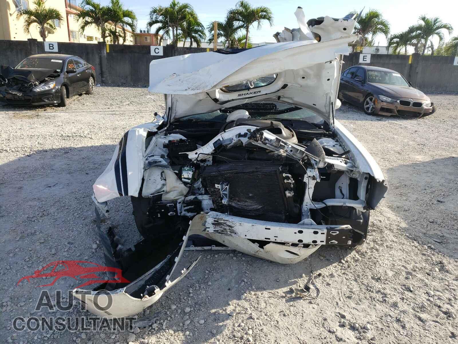 DODGE CHALLENGER 2016 - 2C3CDZBT6GH157684