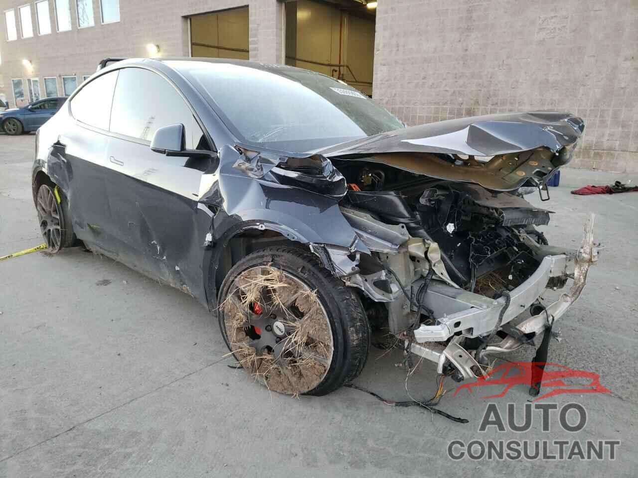 TESLA MODEL Y 2021 - 5YJYGDEF3MF211980