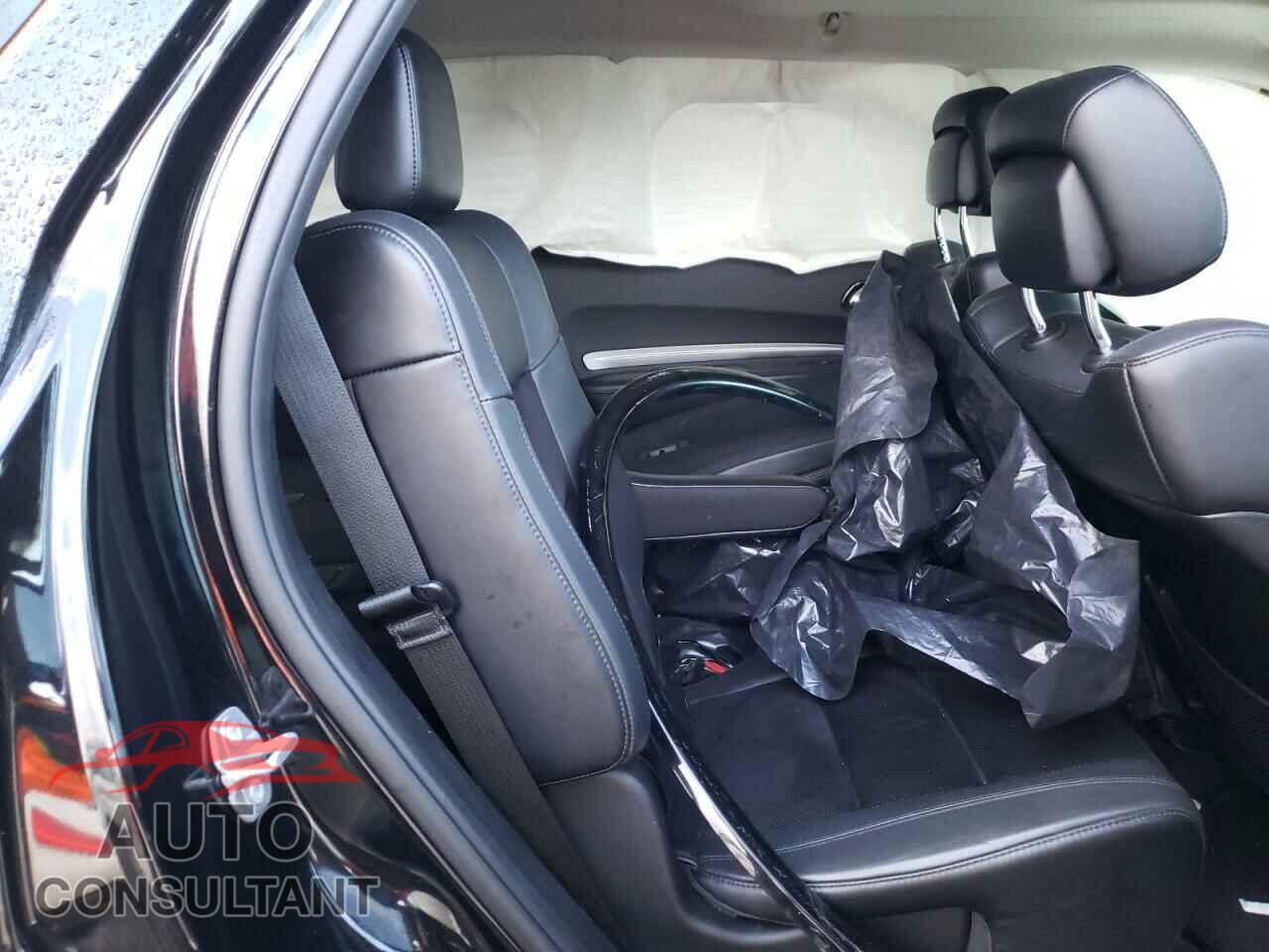 DODGE DURANGO 2018 - 1C4RDJDG8JC362473