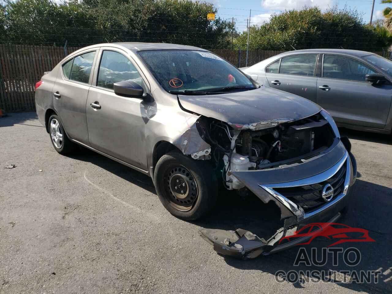 NISSAN VERSA 2017 - 3N1CN7AP0HL844768