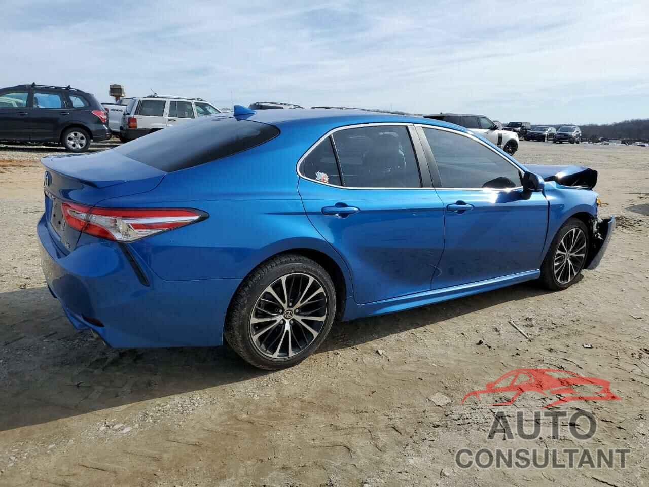 TOYOTA CAMRY 2020 - 4T1G11AK0LU391760