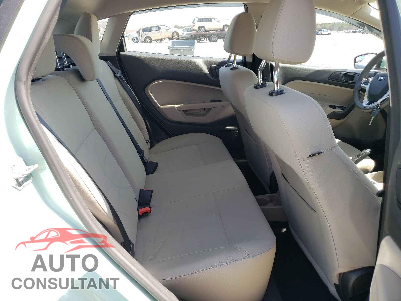 FORD FIESTA 2017 - 3FADP4EJ9HM132405
