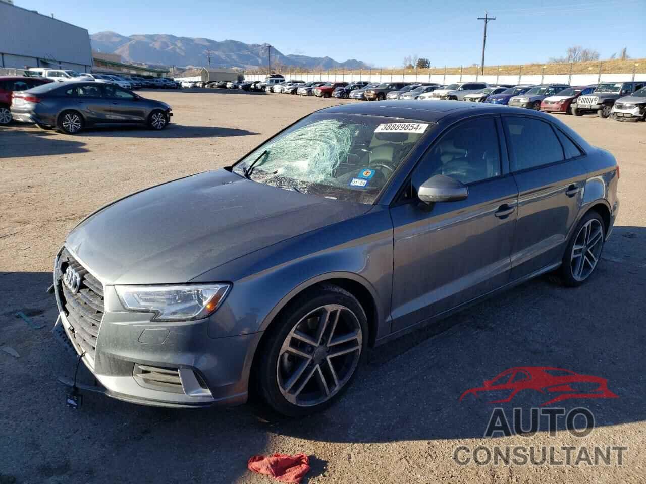 AUDI A3 2018 - WAUB8GFF0J1079250