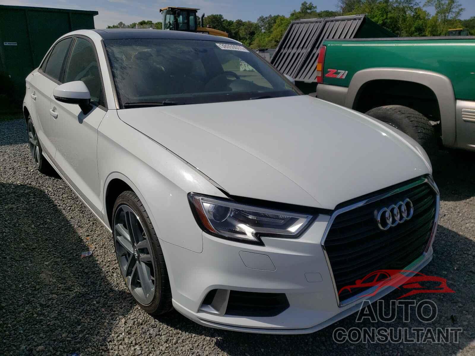 AUDI A3 2017 - WAUAUGFF5H1027324