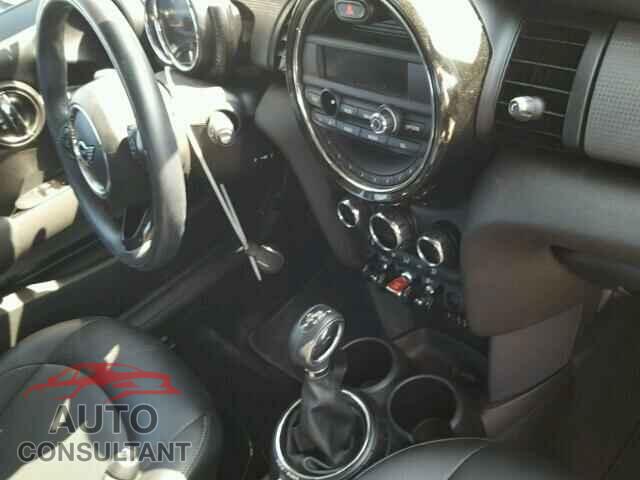 MINI COOPER 2015 - WMWXM5C54F3A59759