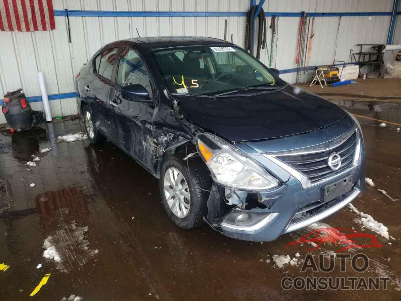 NISSAN VERSA 2017 - 3N1CN7AP9HL889739
