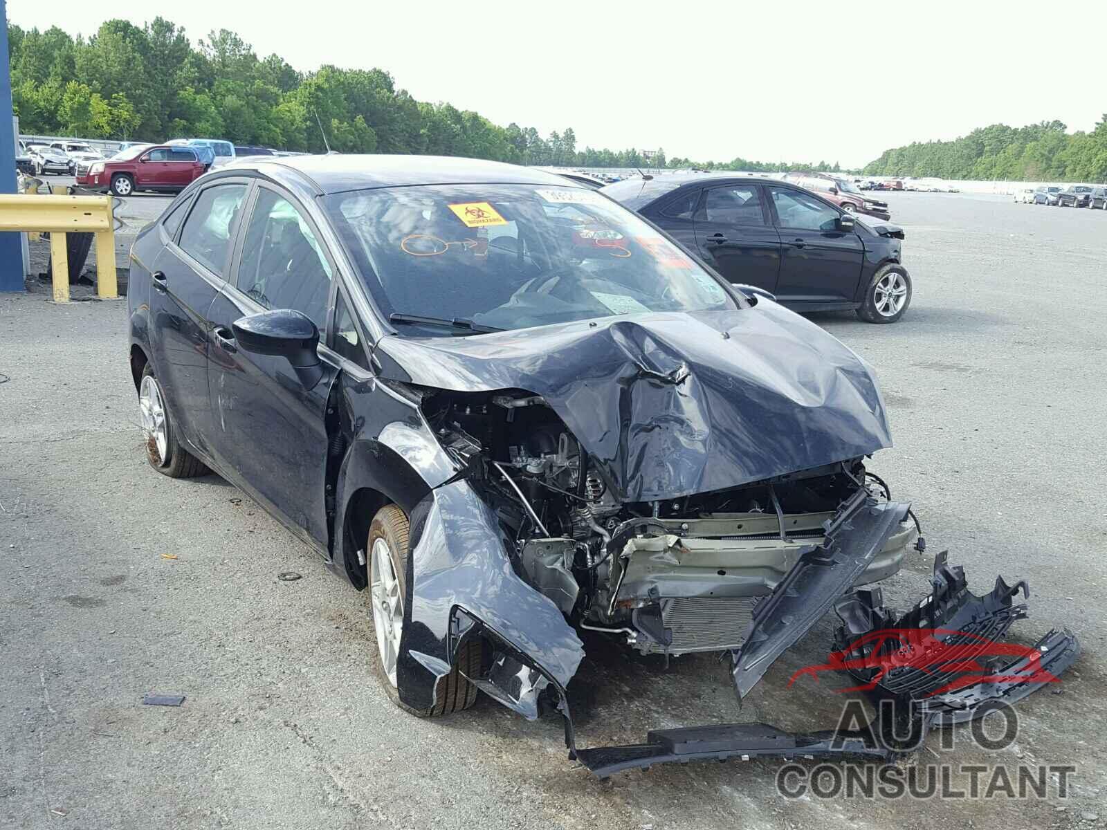 FORD FIESTA SE 2018 - 3FADP4BJ4JM121421
