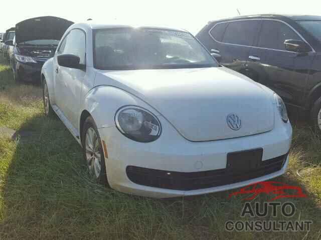 VOLKSWAGEN BEETLE 2015 - 3VWF17AT1FM626166
