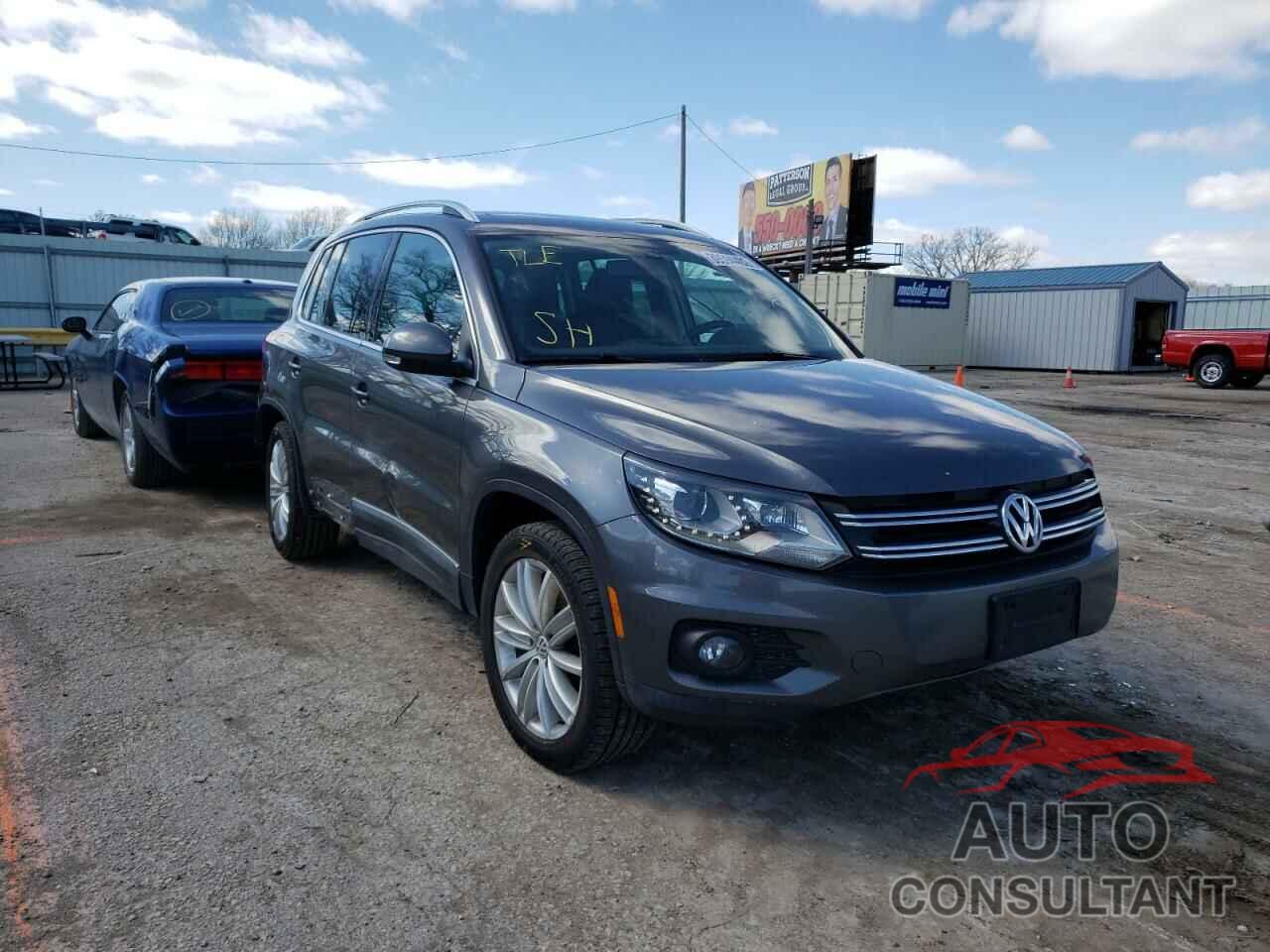 VOLKSWAGEN TIGUAN 2016 - WVGBV7AX9GW609539