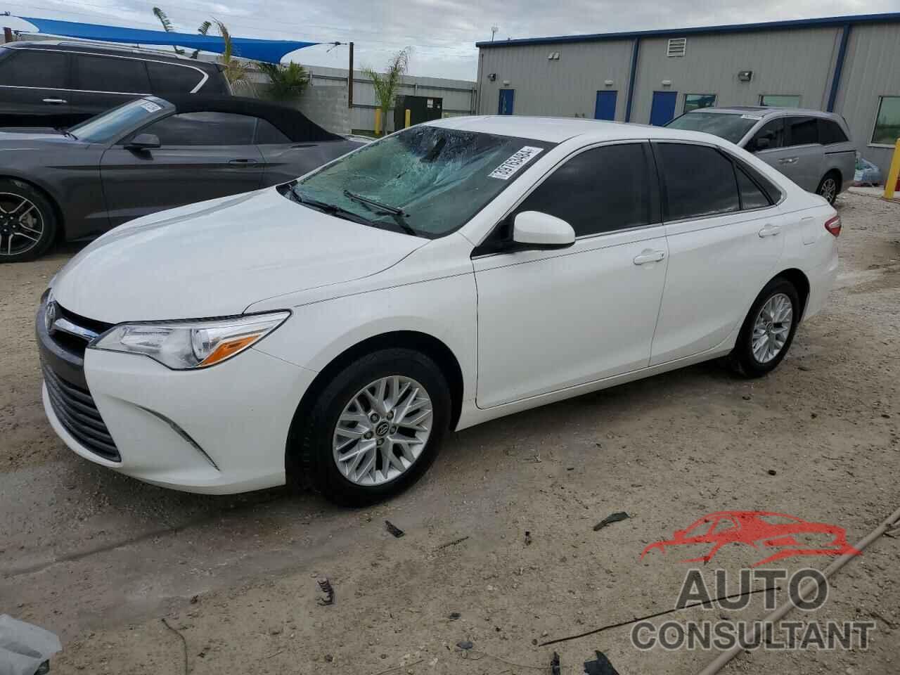 TOYOTA CAMRY 2017 - 4T1BF1FK1HU357323