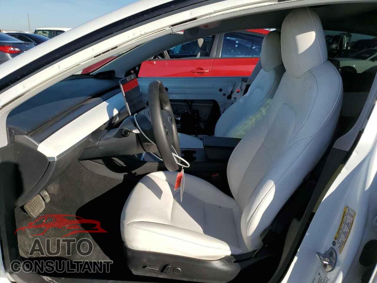 TESLA MODEL 3 2021 - 5YJ3E1EA4MF873375