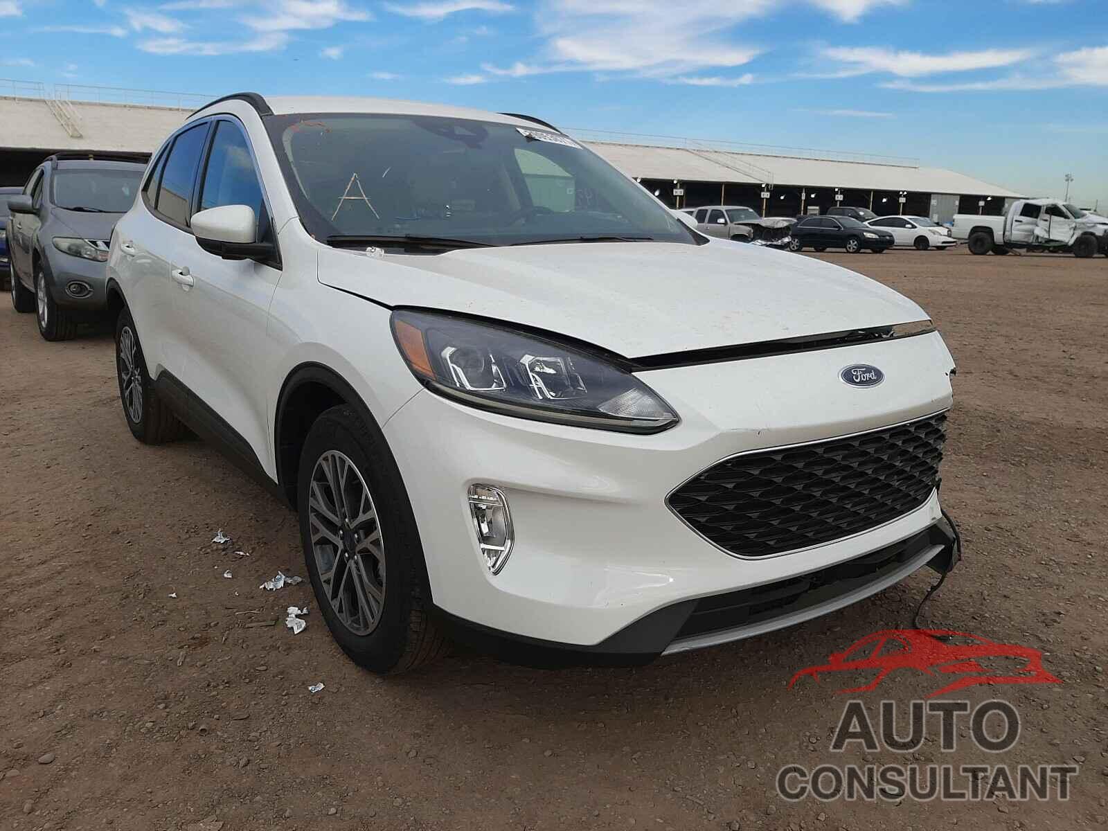 FORD ESCAPE 2020 - 1FMCU0H64LUA57644