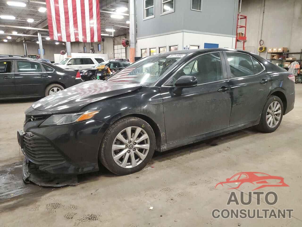 TOYOTA CAMRY 2018 - 4T1B11HK0JU502725