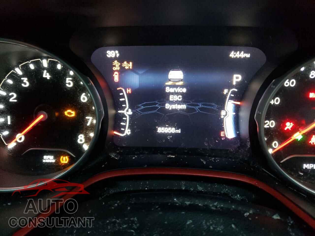 JEEP COMPASS 2017 - 3C4NJDDB4HT656805