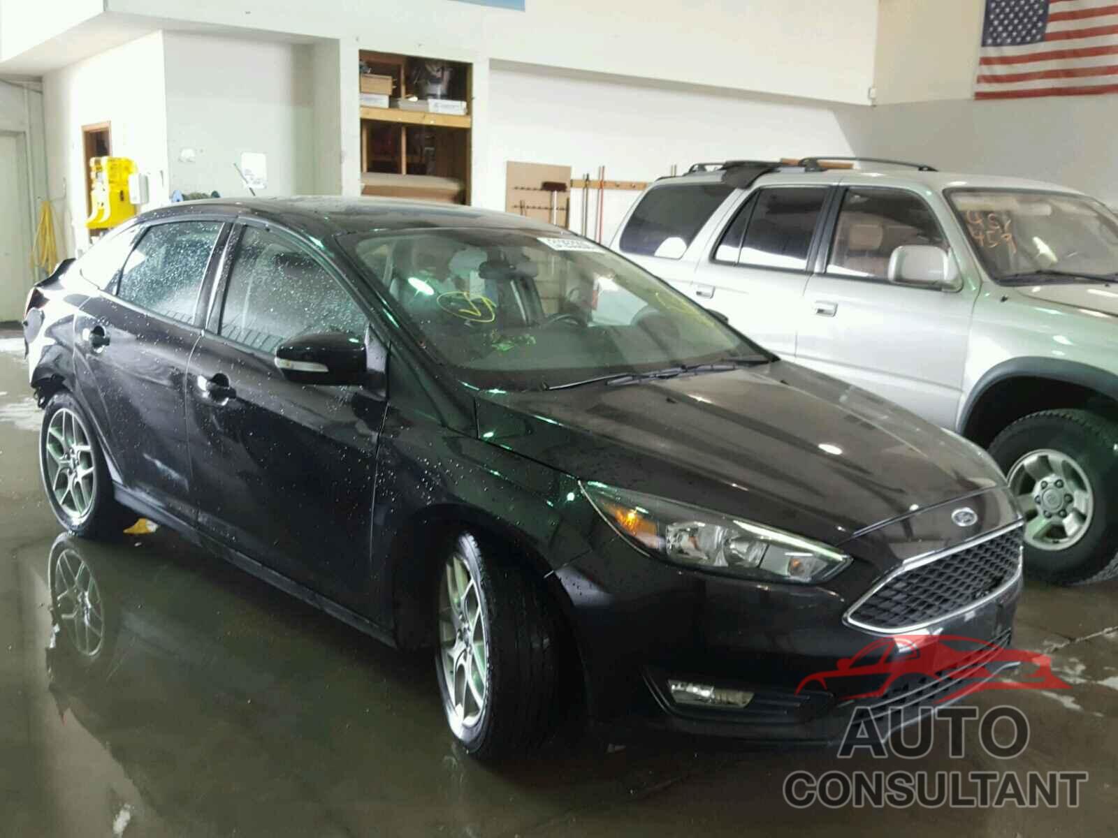 FORD FOCUS 2015 - 1FADP3F24FL296466