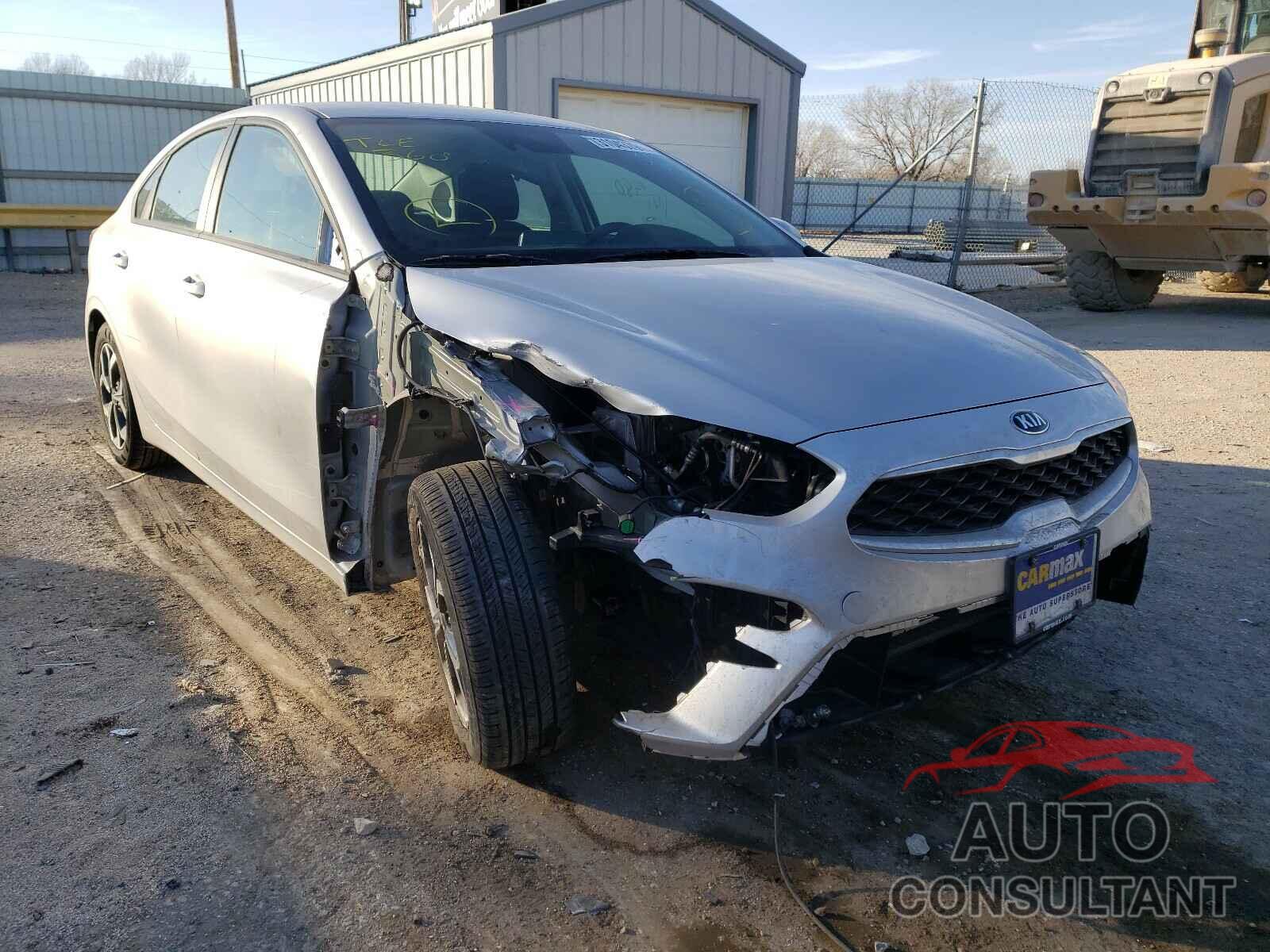 KIA FORTE 2019 - 3KPF24AD7KE099049