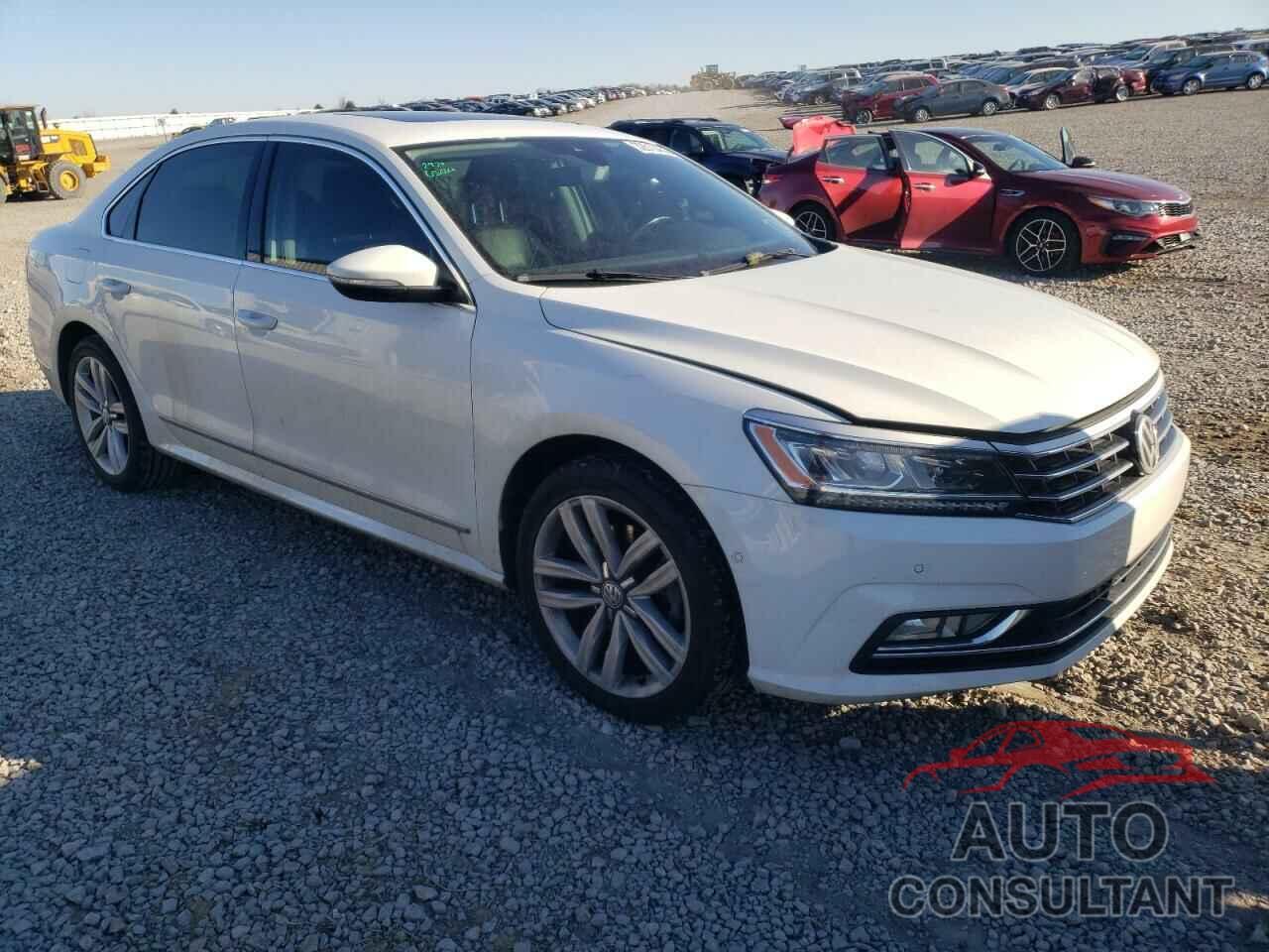 VOLKSWAGEN PASSAT 2017 - 1VWCT7A3XHC037036