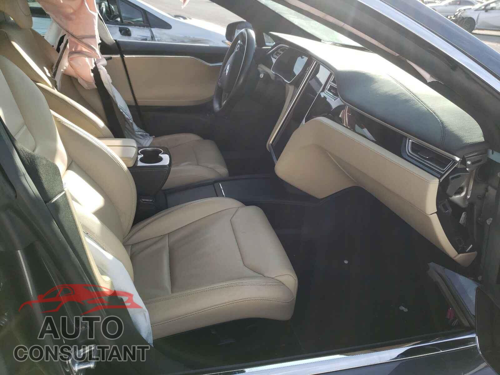 TESLA MODEL S 2017 - 5YJSA1E22HF179418